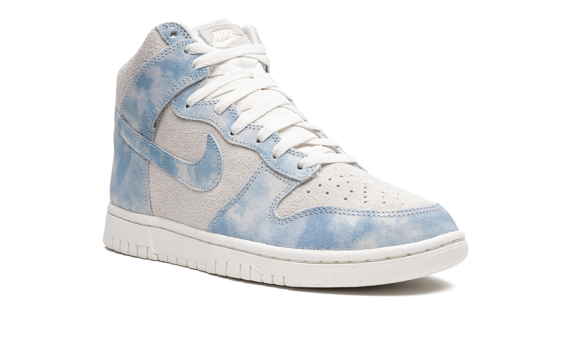 Nike Dunk High SE Clouds Celestine Blue