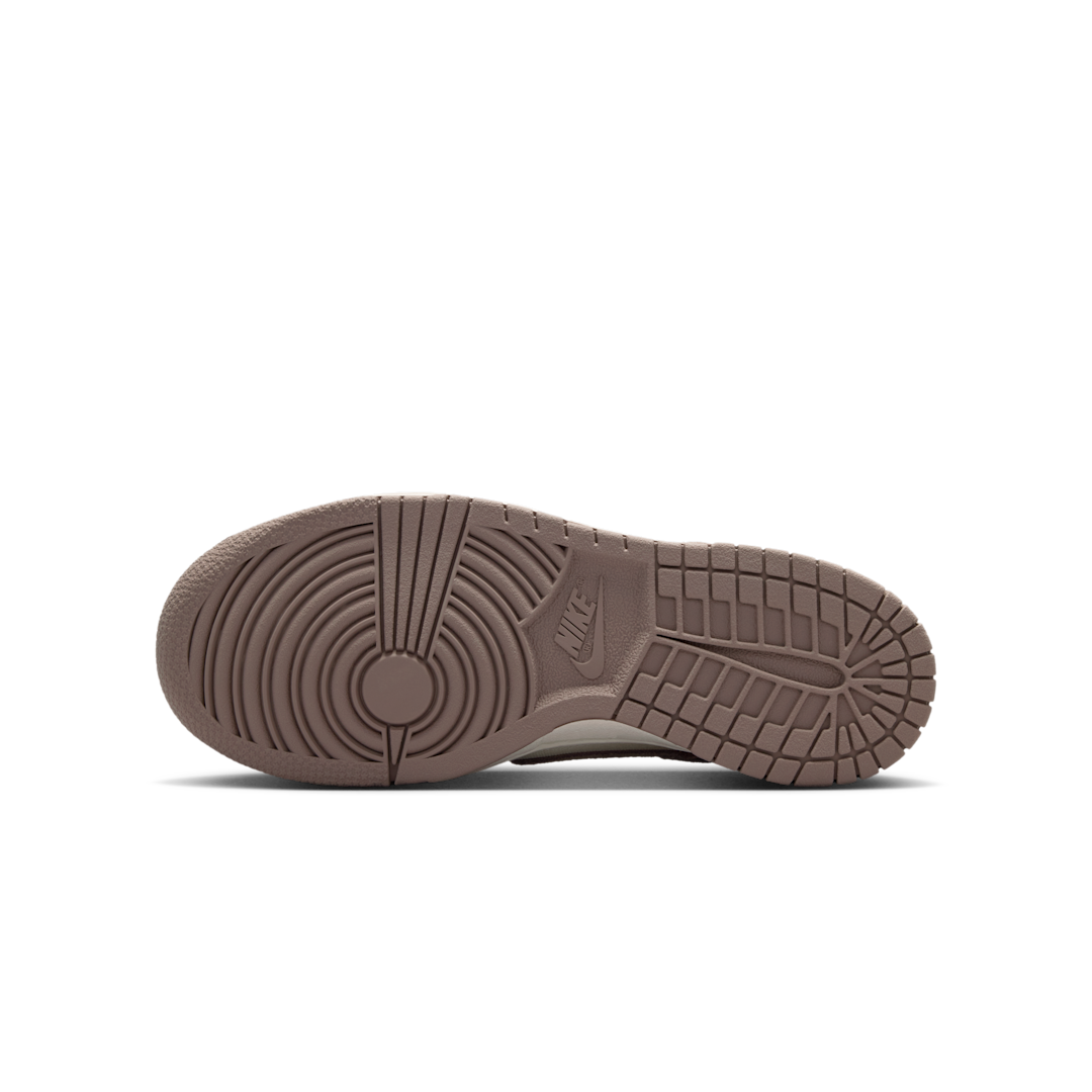 Nike Dunk Low SE Pale Ivory Taupe Haze - Sneak