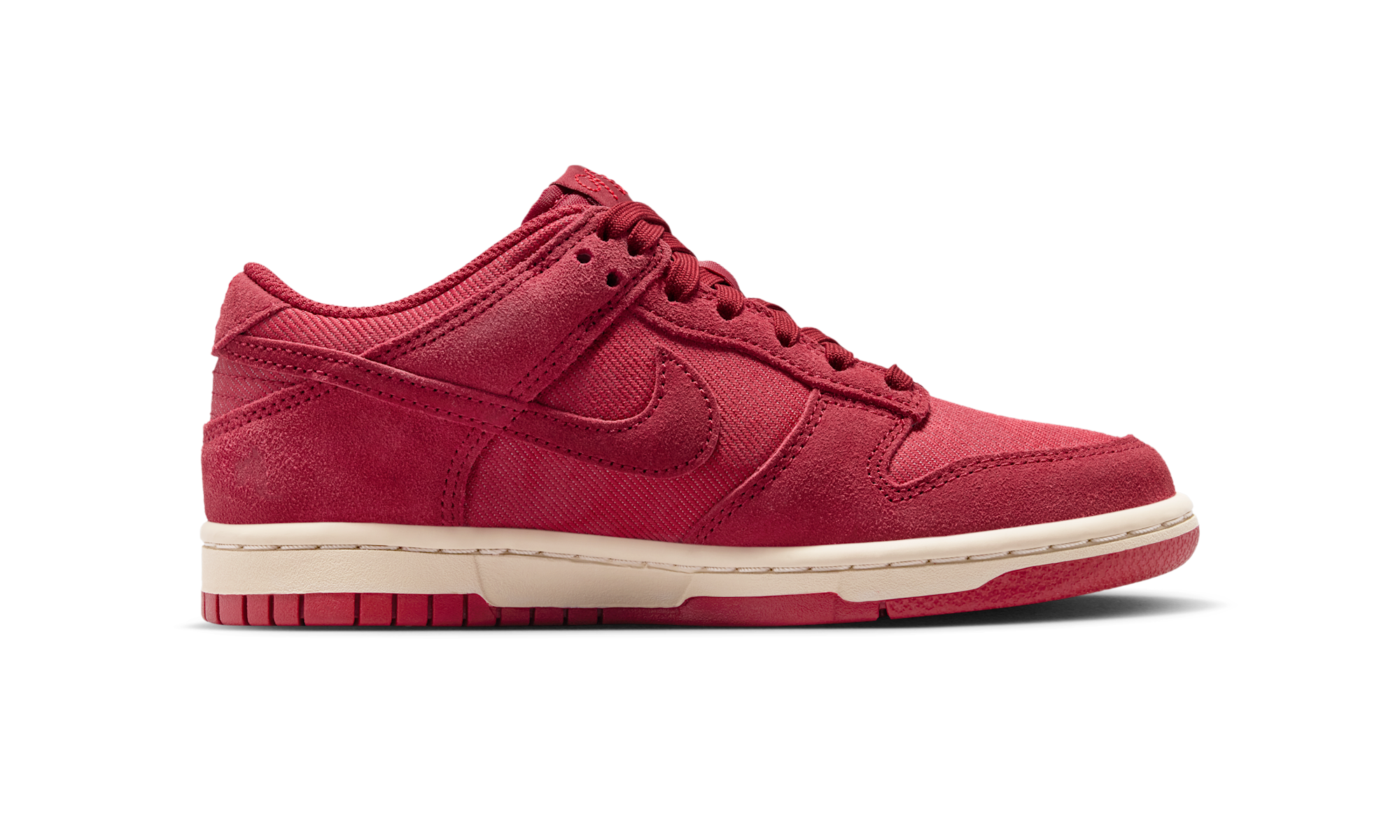 Nike Dunk Low SE Team Crimson