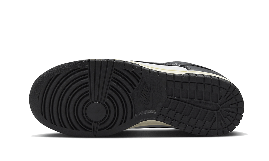 Nike Dunk Low Vintage Panda, White/Black/Coconut Milk (FQ8899-100)