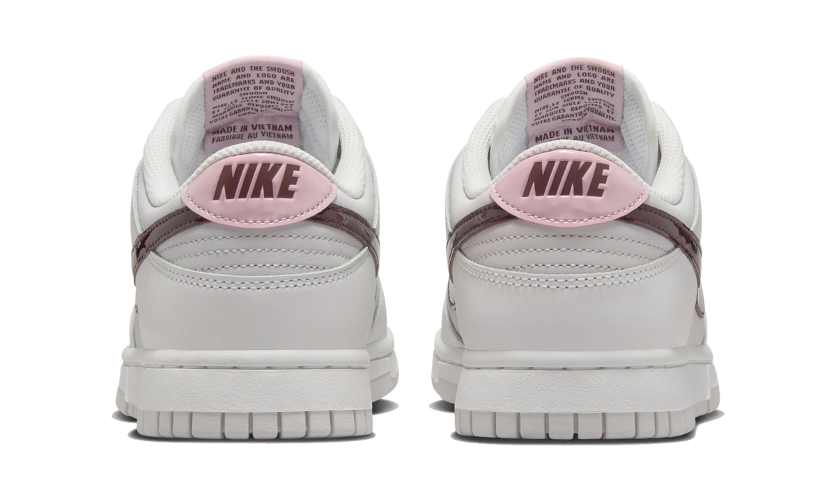 Nike Dunk Low White Plum Chalk