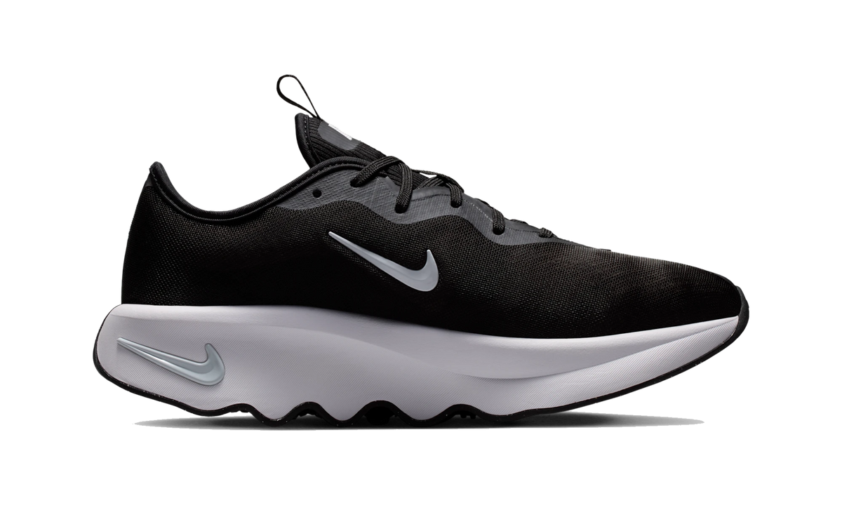 Nike Motiva 2 Black White