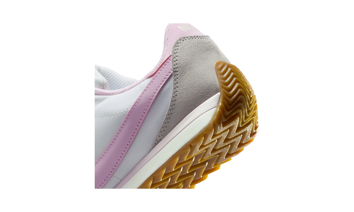 Nike Pacific Sail Pink Foam Gum