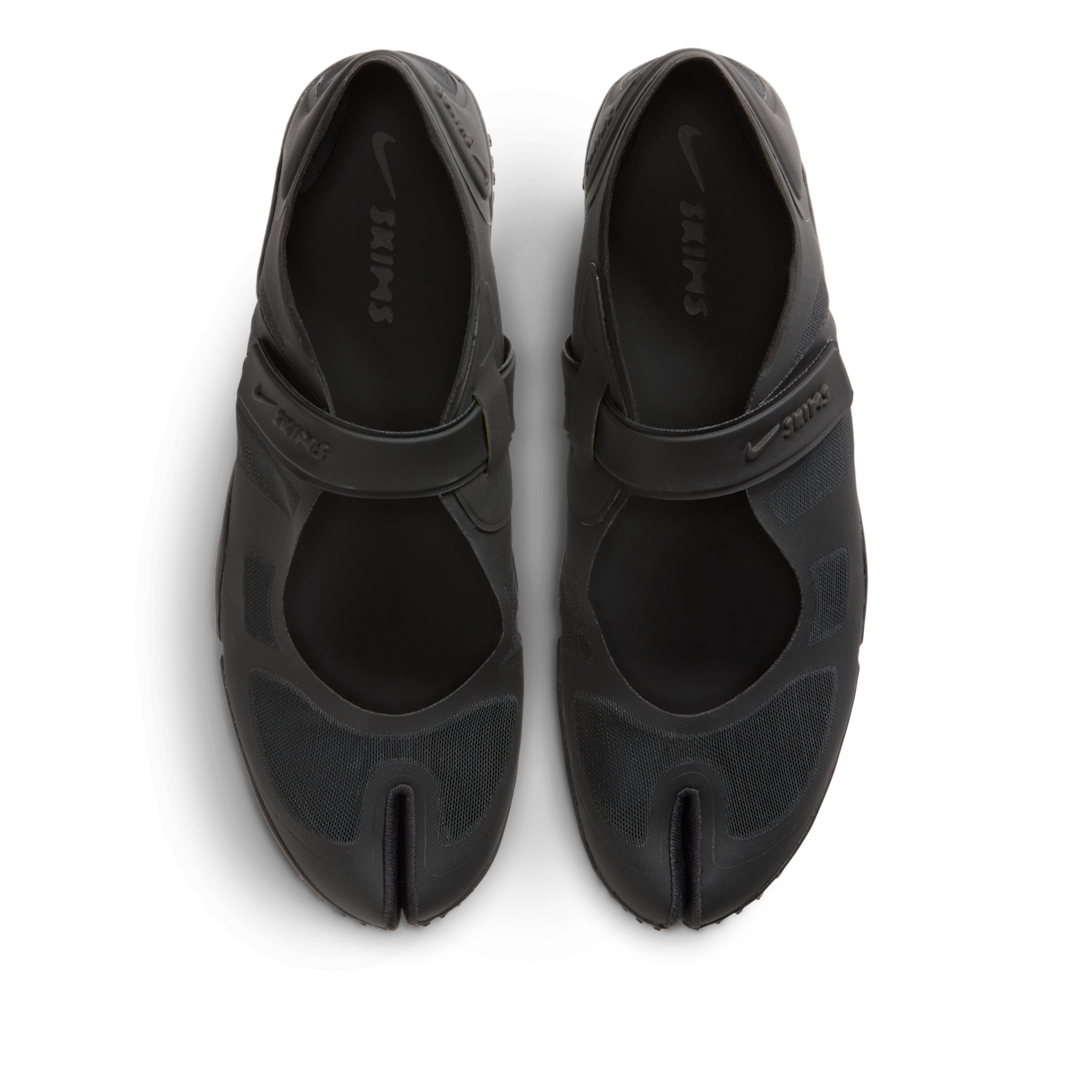 Nike Rift Mesh SKIMS Black