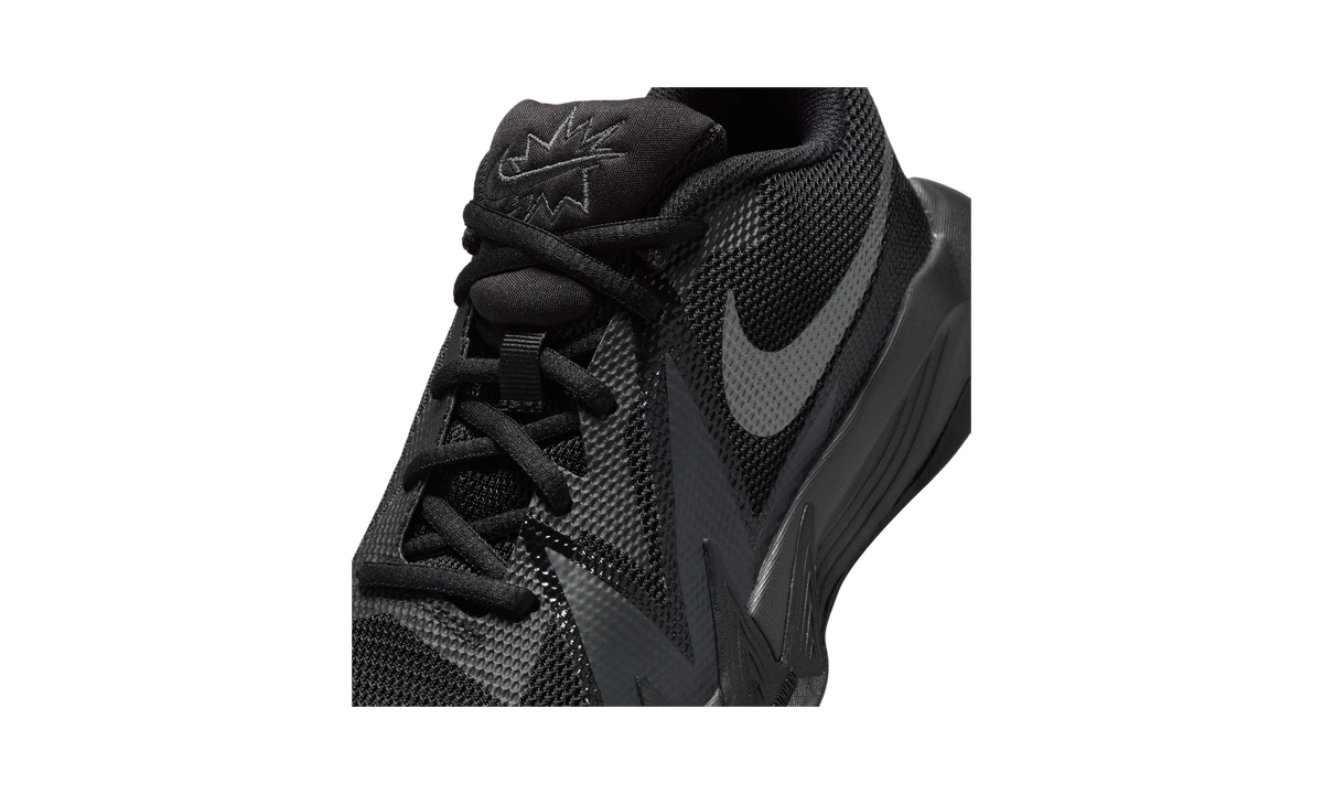 Nike ST Dynamite Black Dark Smoke Grey