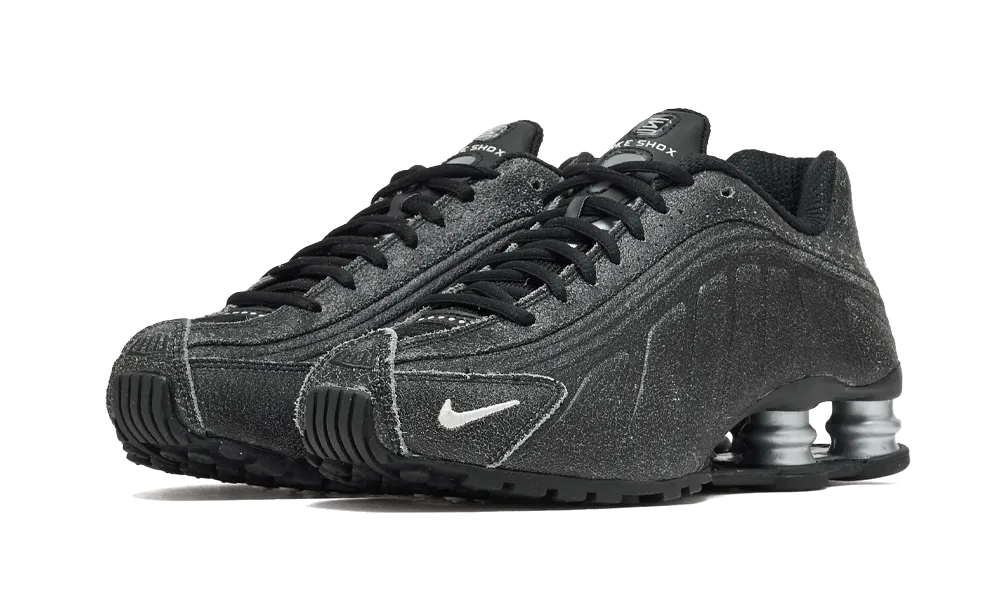 Nike Shox R4 Black Distressed Leather