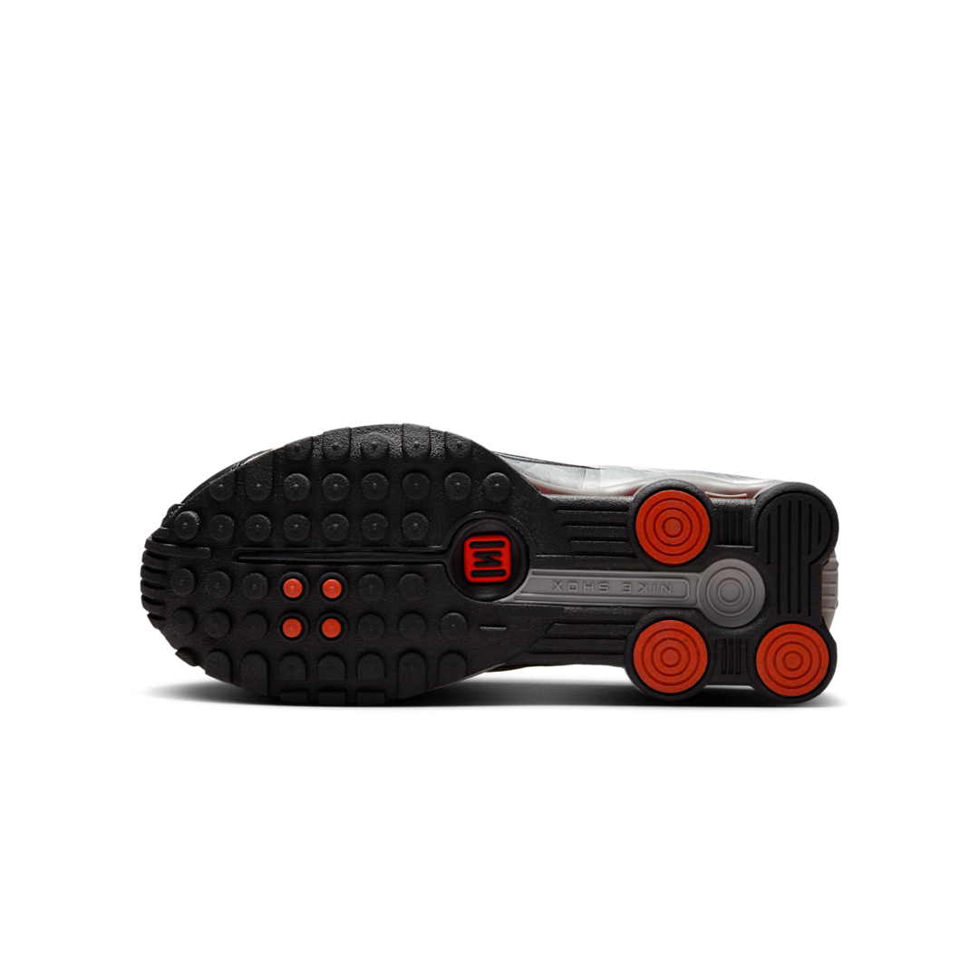 Nike Shox R4 Metallic Silver Black Picante Red, Metallic Silver/Black/Picante Red/Metallic Silver (CW2626-005)