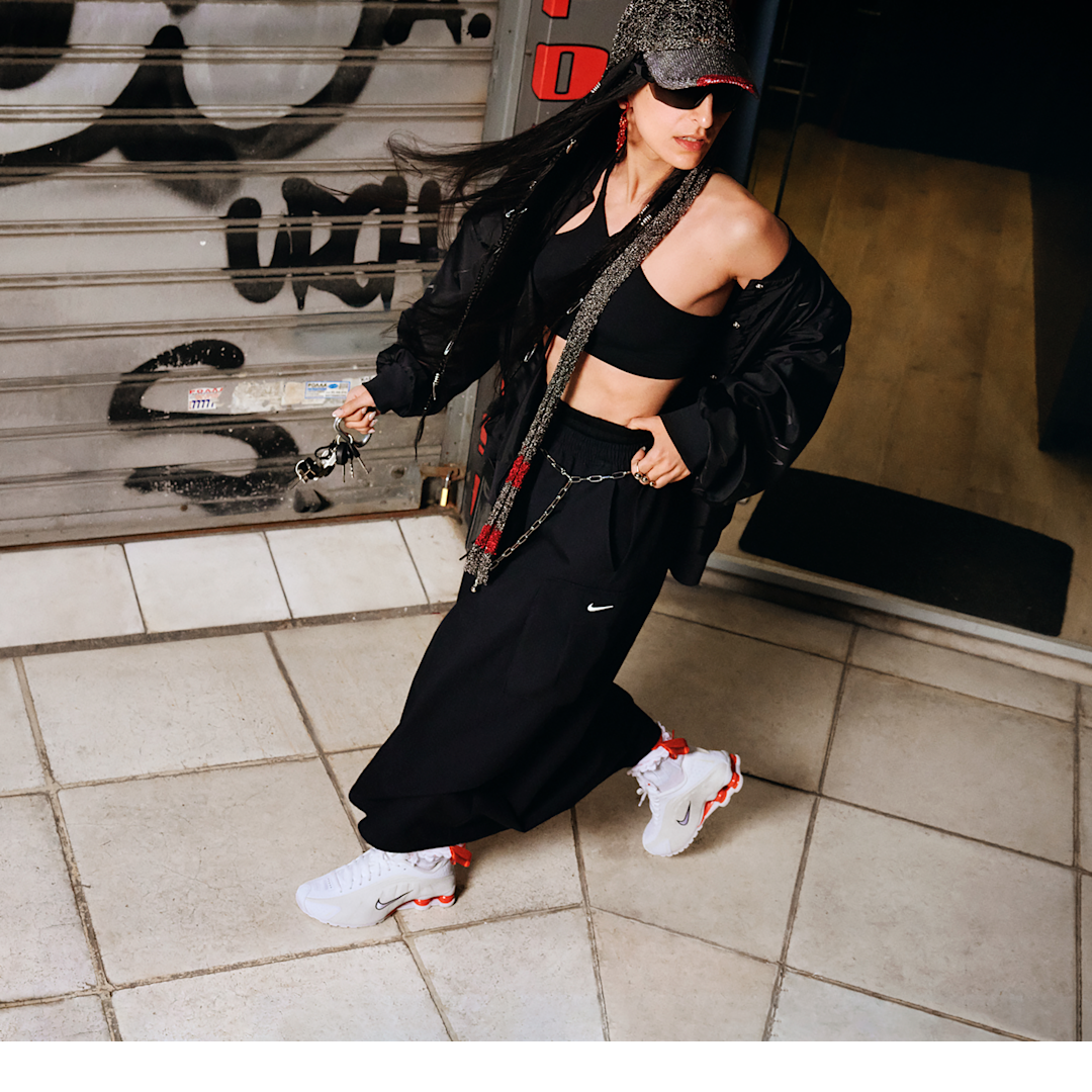 Nike Shox R4 White Phantom Picante Red, White/Phantom/Picante Red/White (AR3565-103)