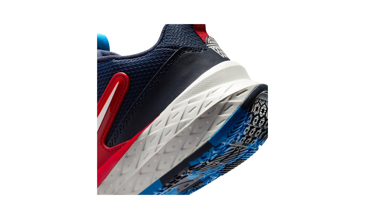 Nike Team Hustle D 12 Team Navy University Red Sail