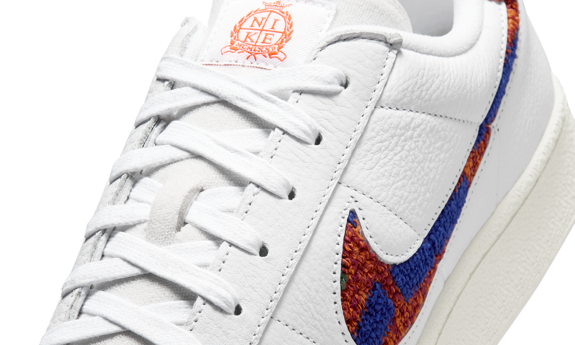 Nike Tennis Classic Premium White Sail Safety Orange