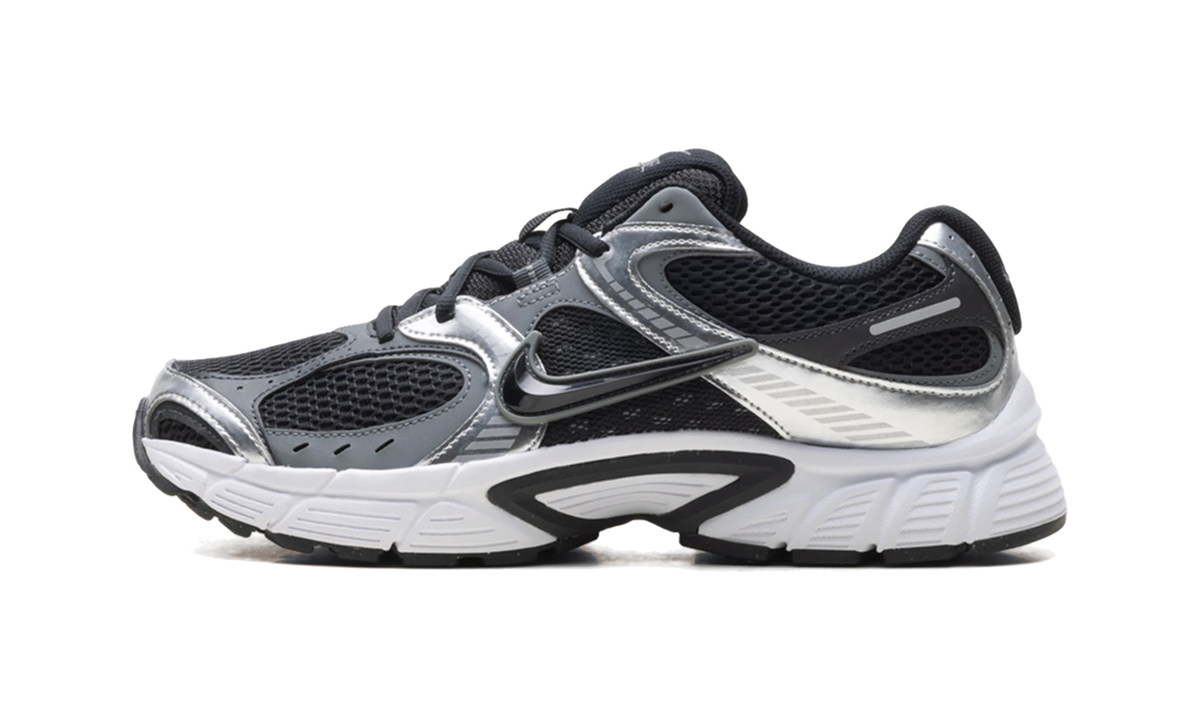 Nike V5 RNR Black Anthracite Smoke Grey