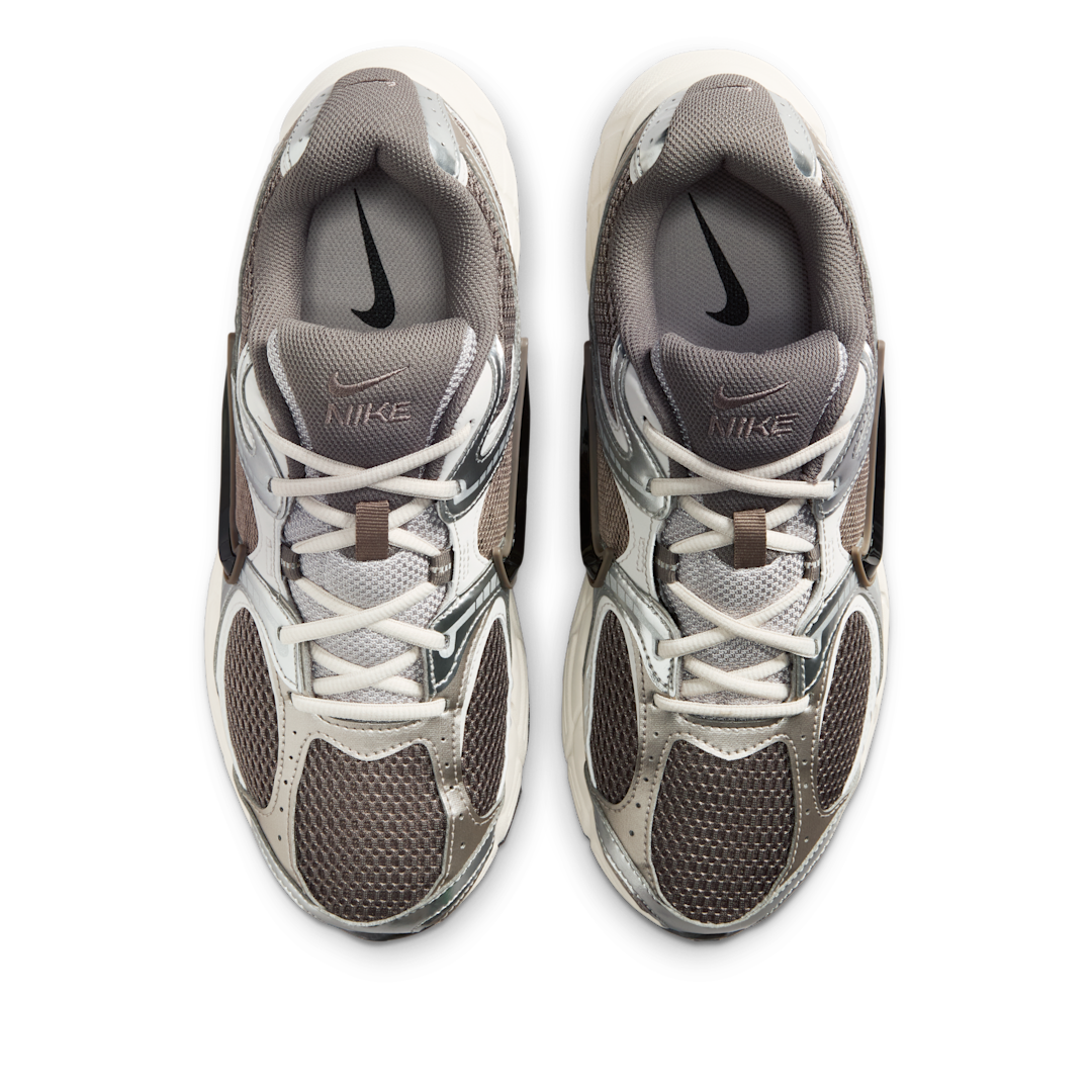 Nike V5 RNR Cave Stone Black