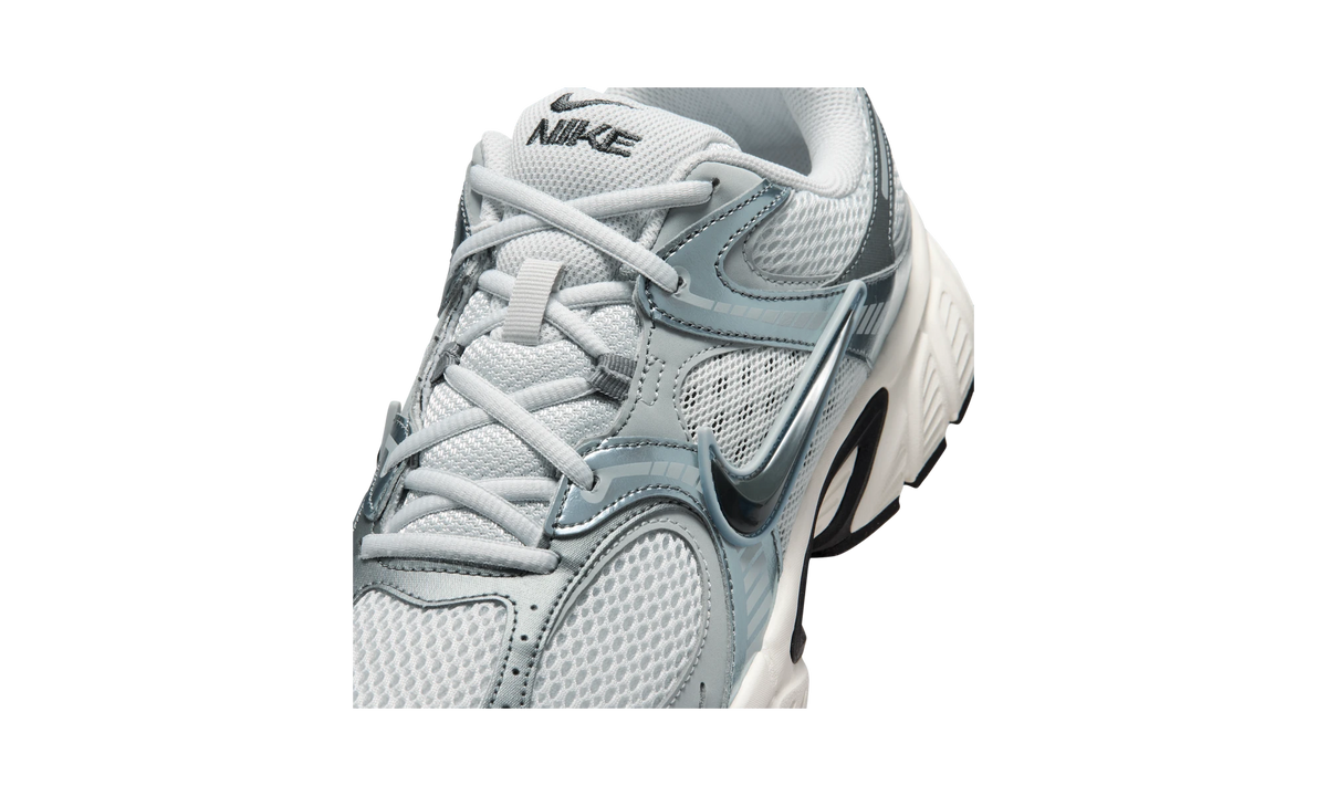 Nike V5 RNR Photon Dust Smoke Grey