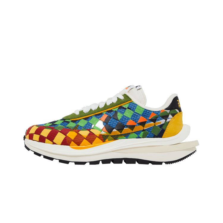 Nike VaporWaffle Woven sacai Jean Paul Gaultier Green Gusto, Gusto/Safety Orange-Sail (DR5209-300)