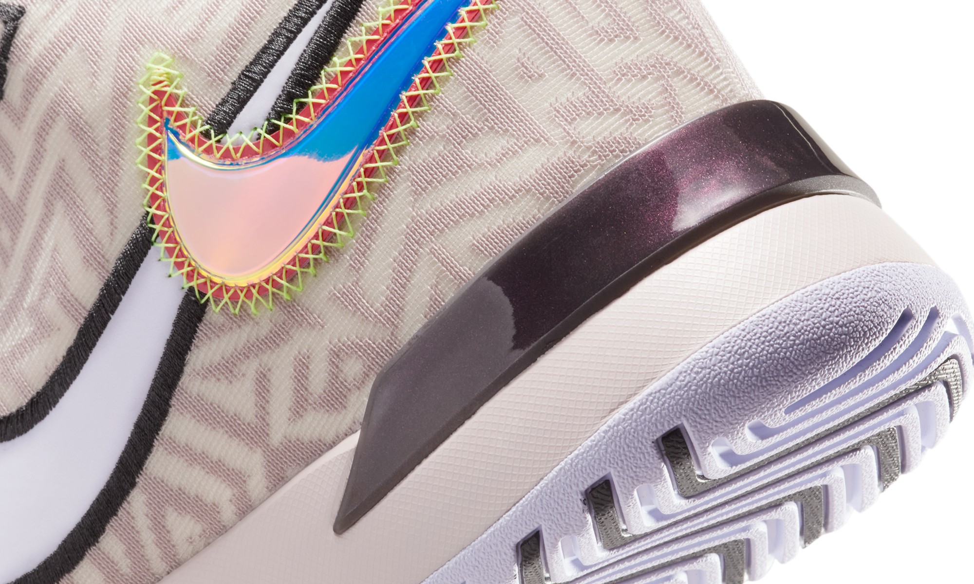 Nike Zoom LeBron NXXT Genisus Platinum Violet