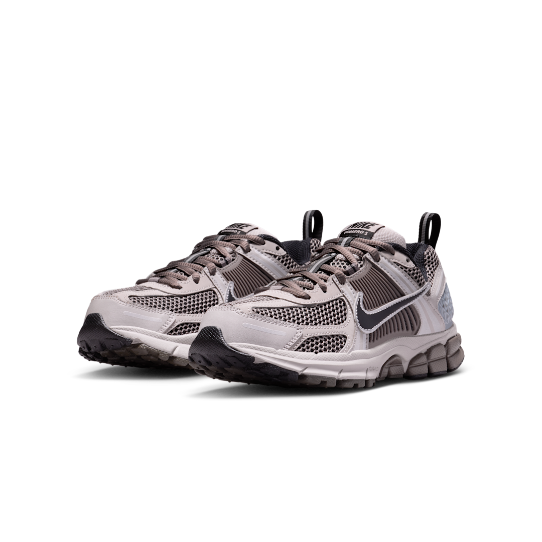 Nike Zoom Vomero 5 College Grey Black-Cave Stone, College Grey/Cave Stone/Metallic Silver/Black (HF6998-010)