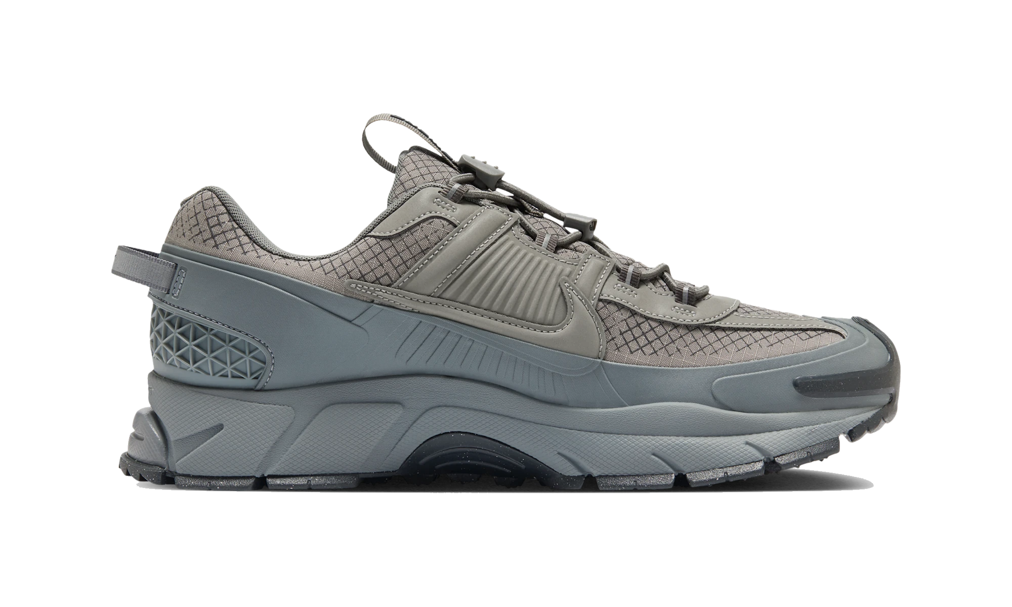 Nike Zoom Vomero 5 Roam Metallic Platinum