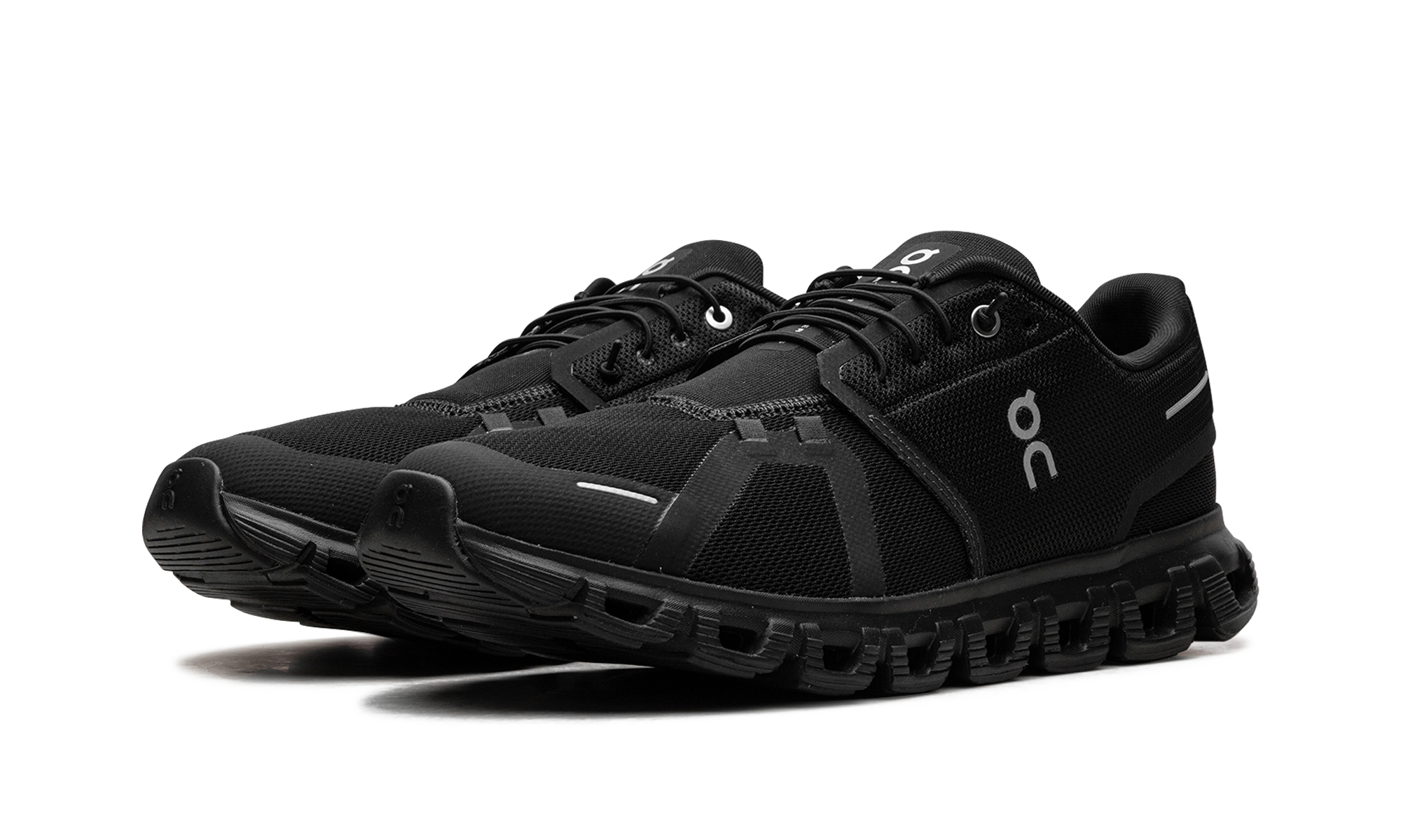 On Running Cloud 6 All Black