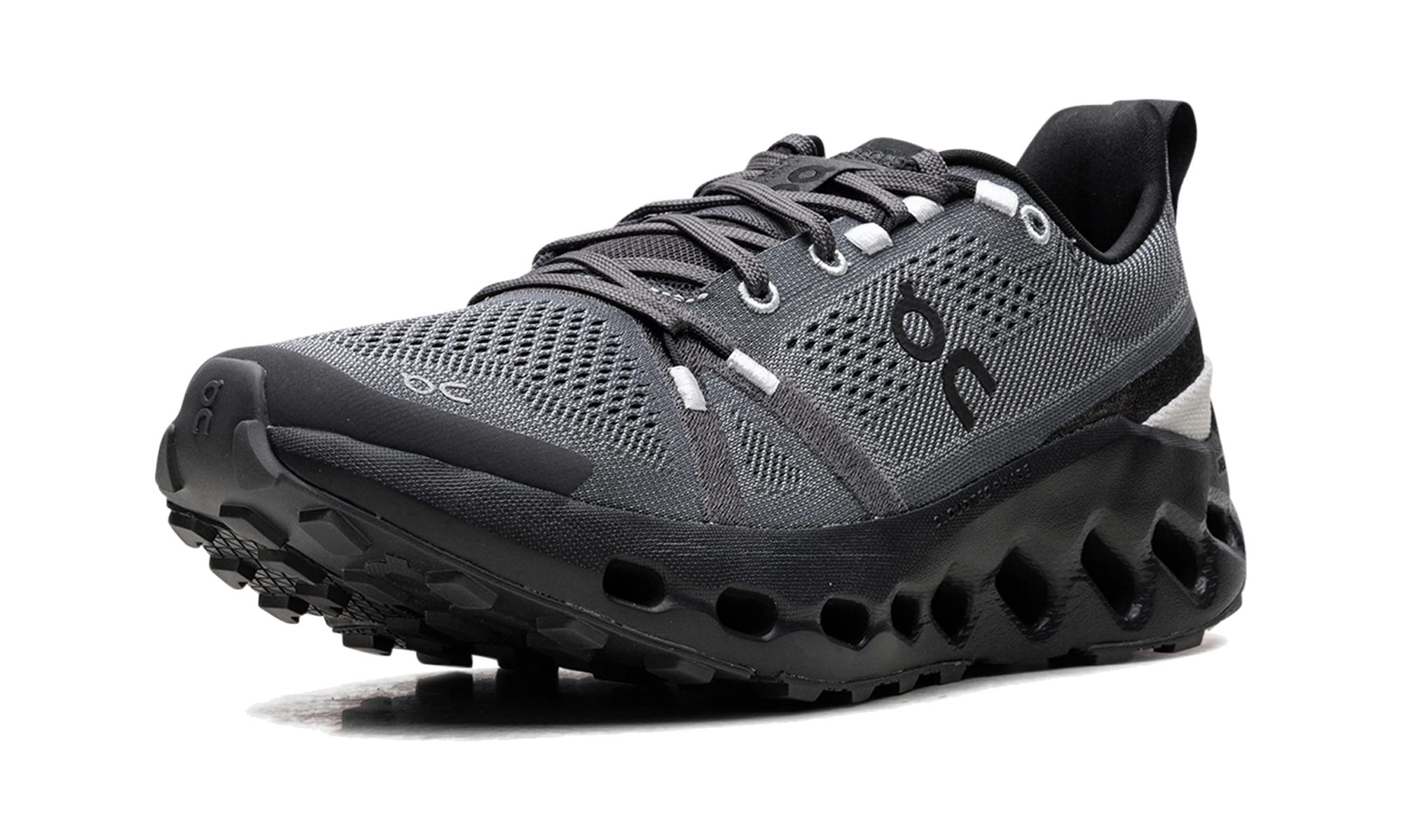 On Running Cloudsurfer Trail Eclipse Black