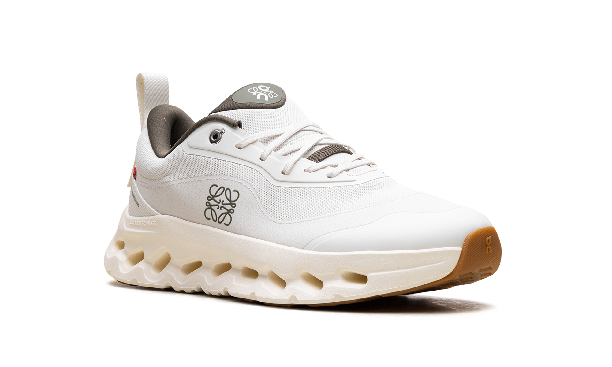 On Running Cloudtilt 2 LOEWE White Khaki