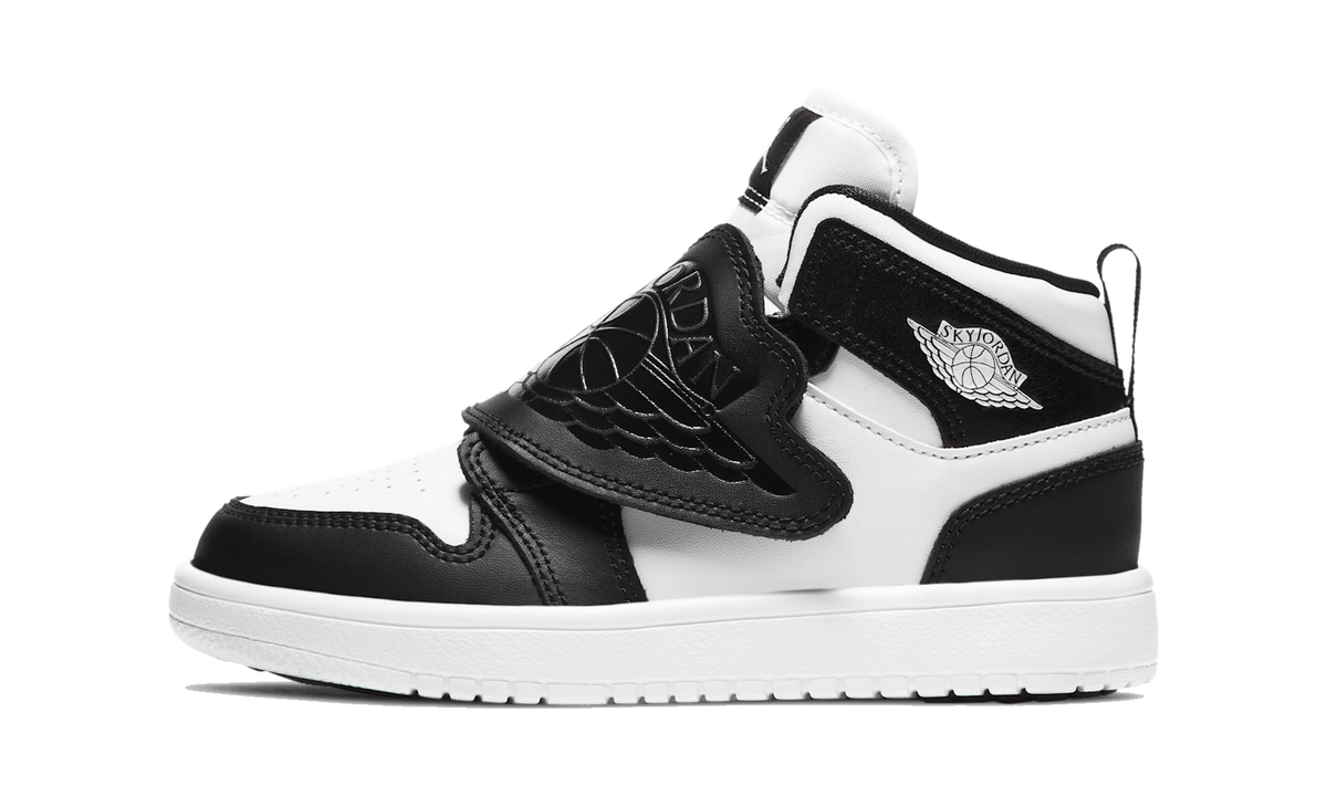 Sky Air Jordan 1 Black Whtie (PS)