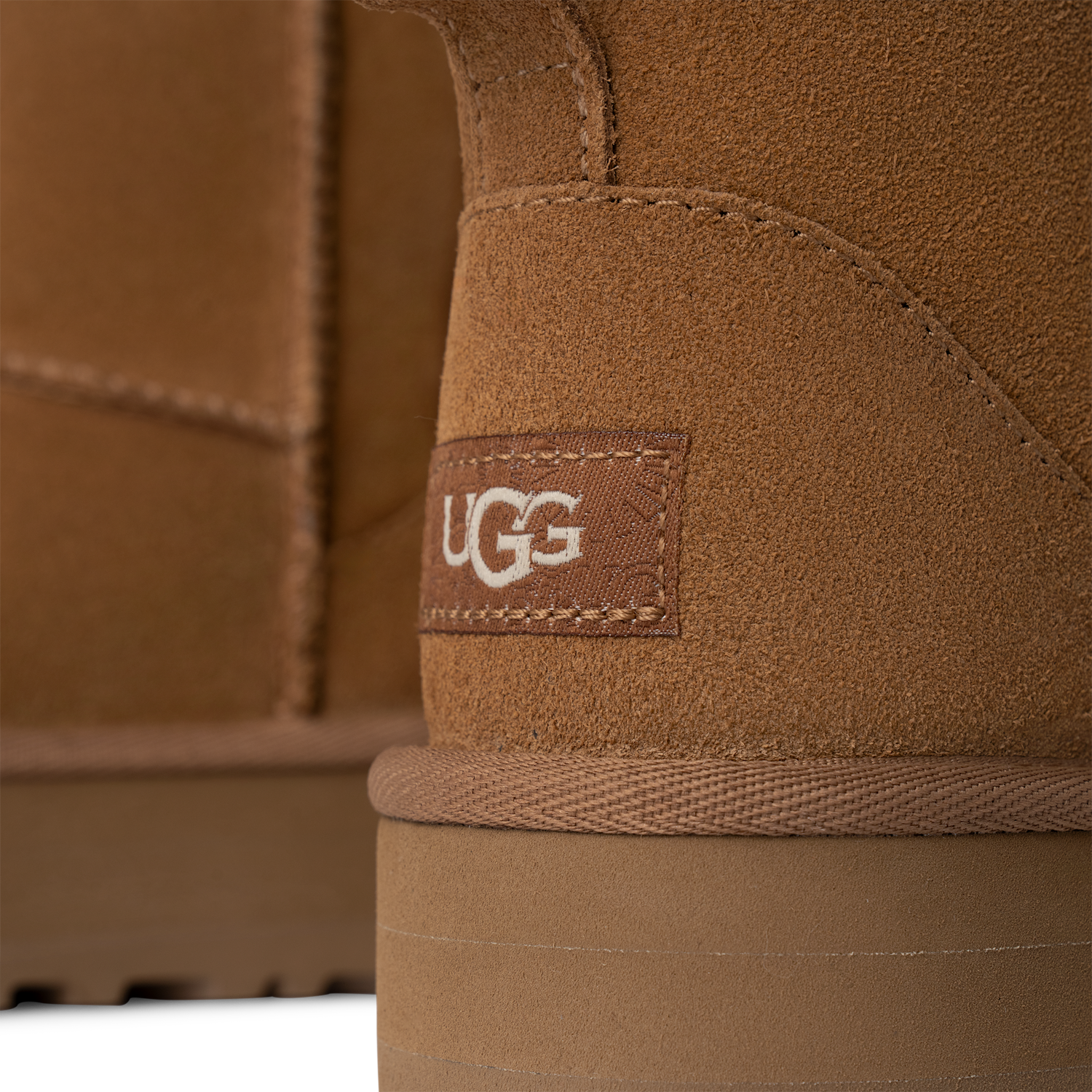 UGG Classic Mini Platform Boot Chestnut (Kids), Chestnut (1143700K-CHE)