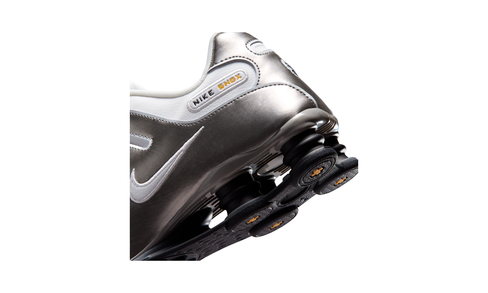 Nike Shox NZ Summit White/Metallic Pewter/University Gold/Summit White