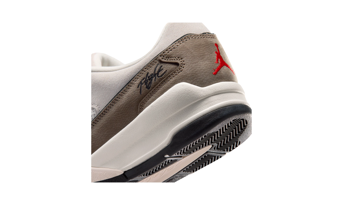 Air Jordan Flight Court Phantom/Palomino/Black/University Red