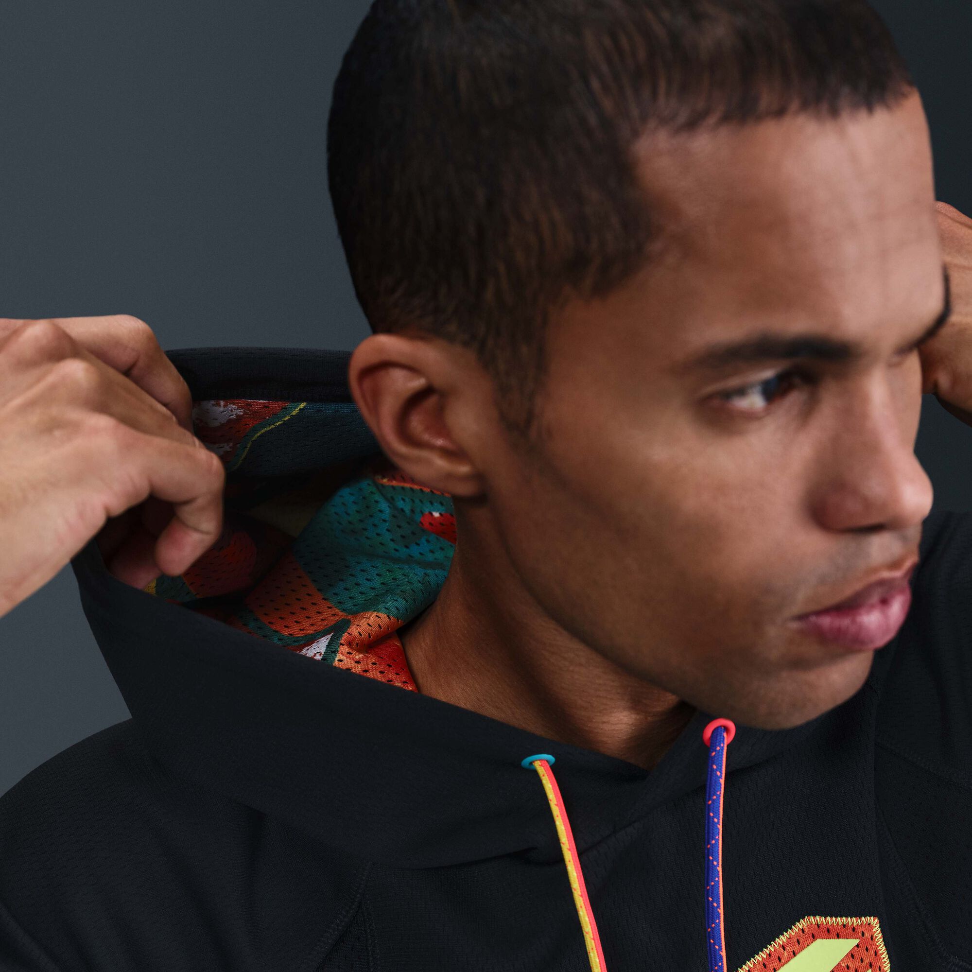 Kobe Therma-FIT Pullover Hoodie Black/Volt