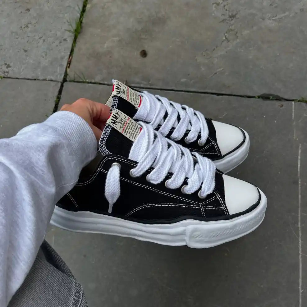 Maison Mihara Peterson 23 kengät