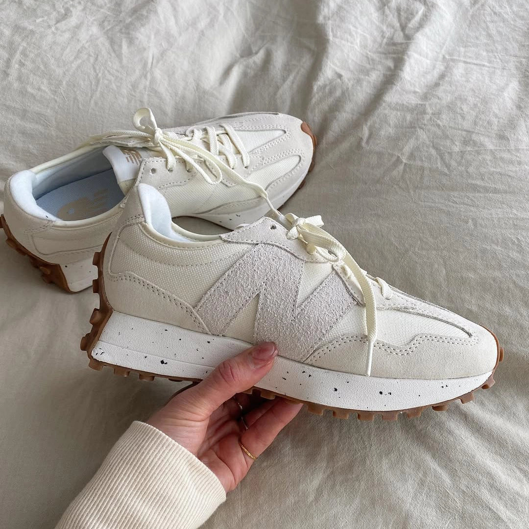 New Balance 327 - Sneak.fi