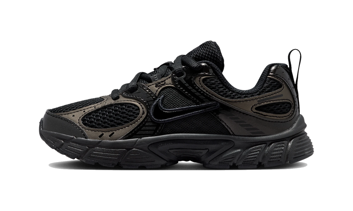 Nike V5 RNR Shoes (Classic laces) Black/Anthracite/Black