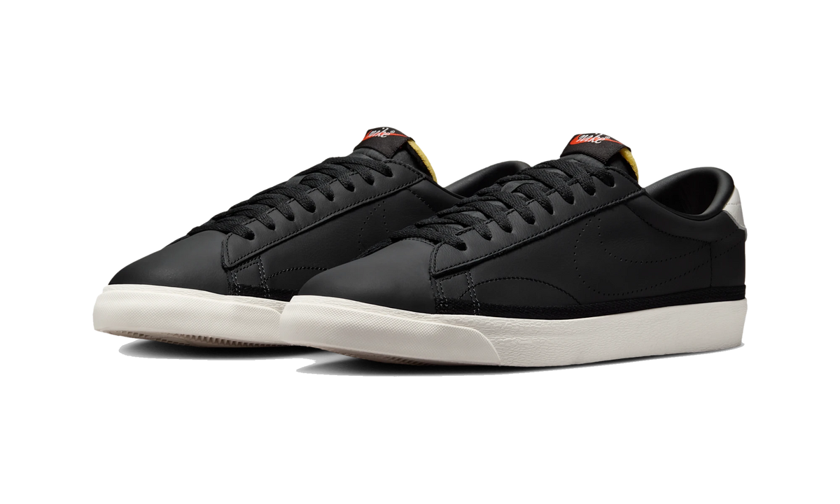 Nike Tennis Classic Men‘s shoes Black/Sail/Team Orange/Black