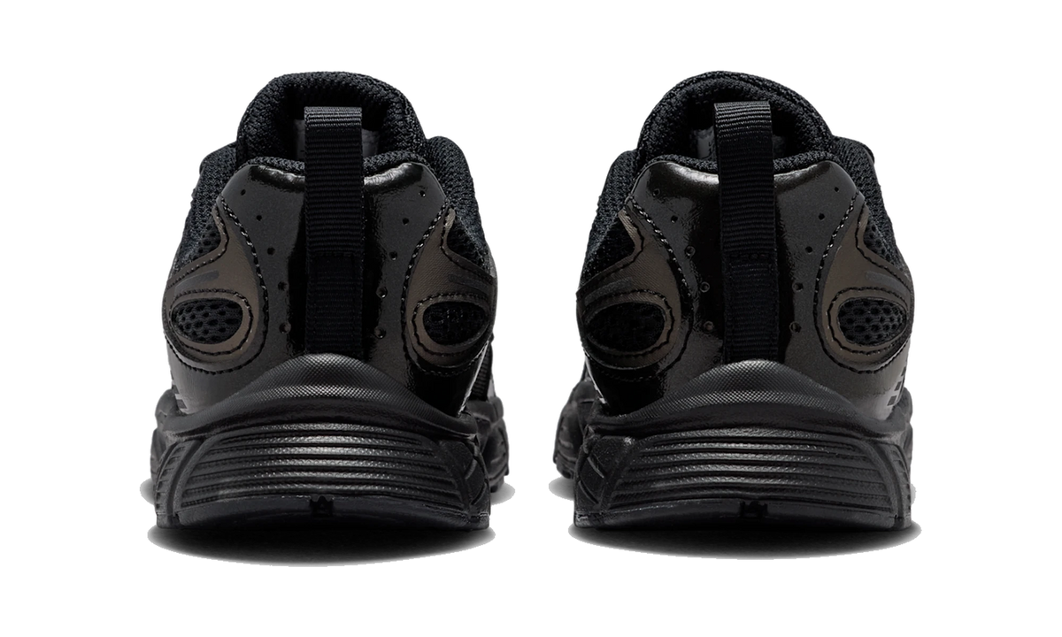 Nike V5 RNR Shoes (Classic laces) Black/Anthracite/Black