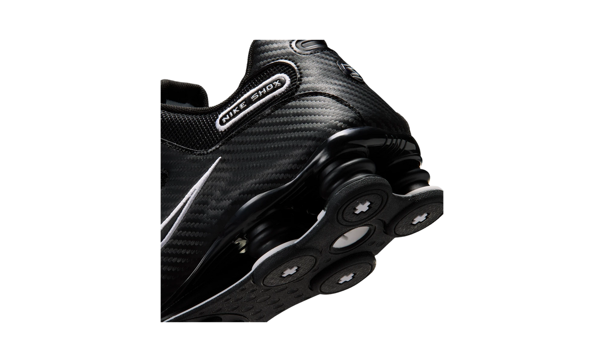 Nike Shox NZ Black/White/Black