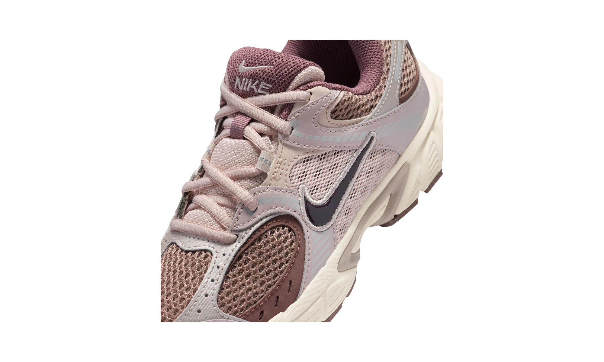 Nike V5 RNR Taupe Haze/Tattoo/Silt Red/Burgundy Ash