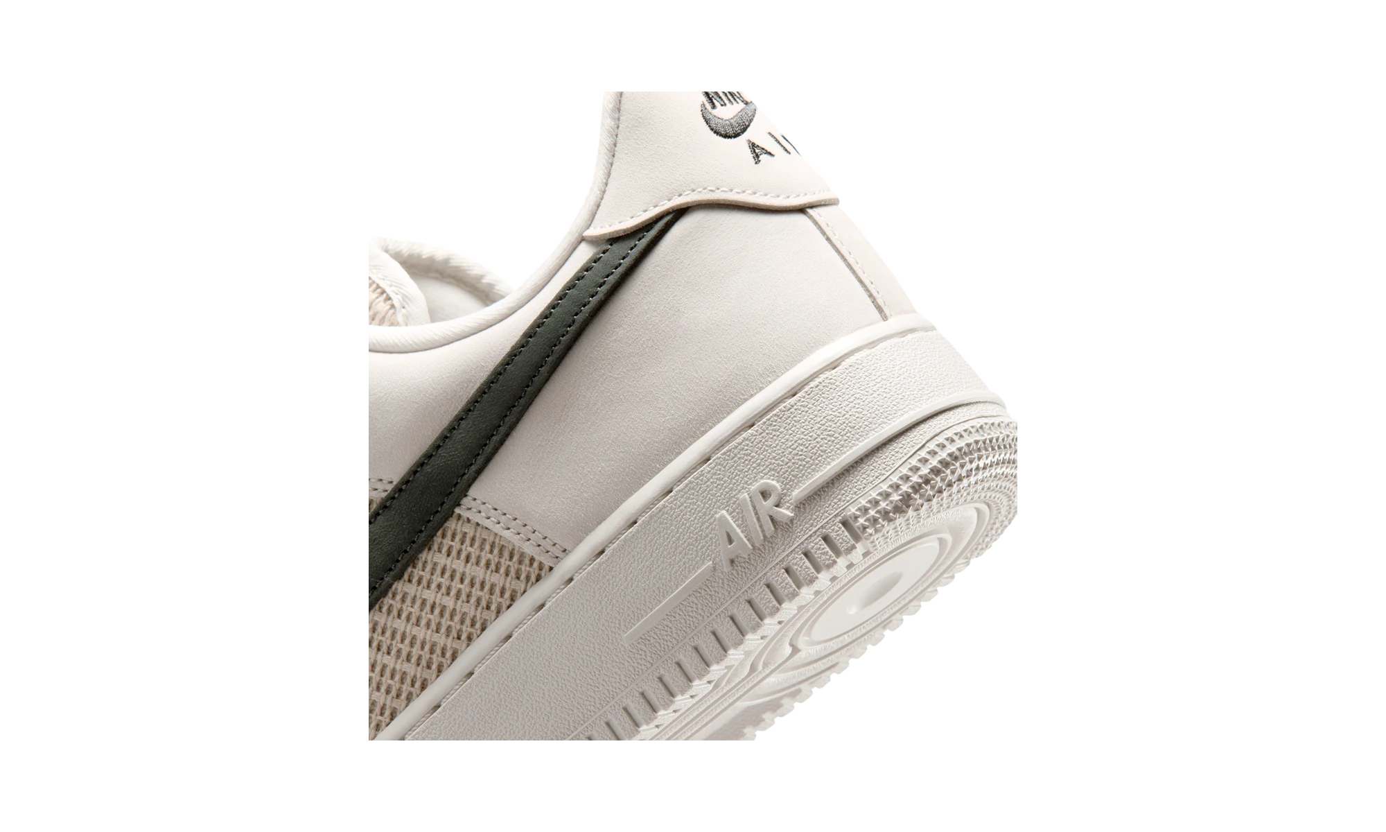 Nike Air Force 1 '07 LV8 Phantom/Cream II/Metallic Silver/Dark Smoke Grey