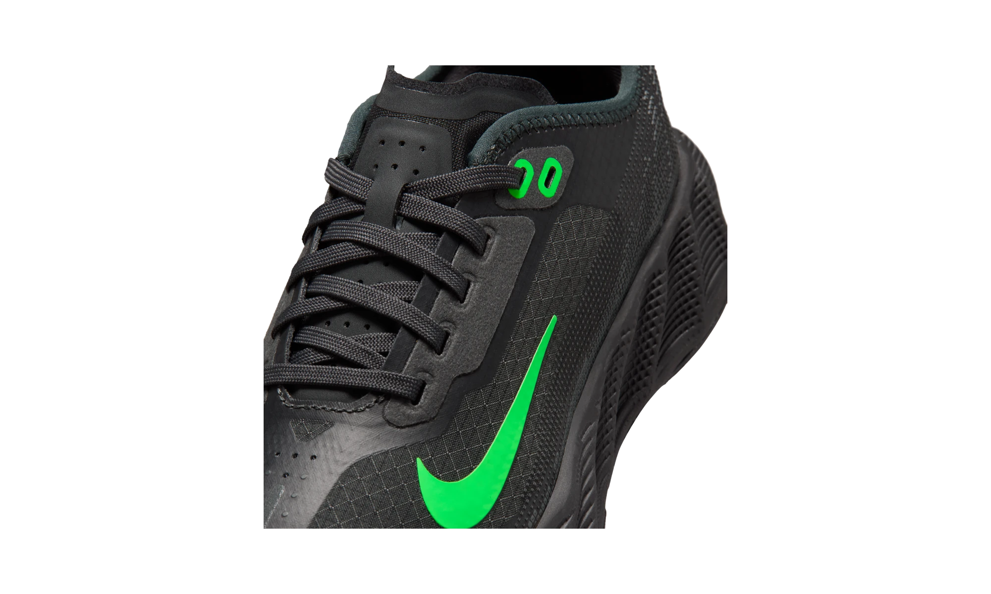 Nike Ava X Dark Smoke Grey/Black/Smoke Grey/Green Strike