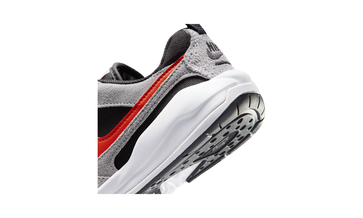 Air Jordan CMFT Era Black/Wolf Grey/White/Infrared 23