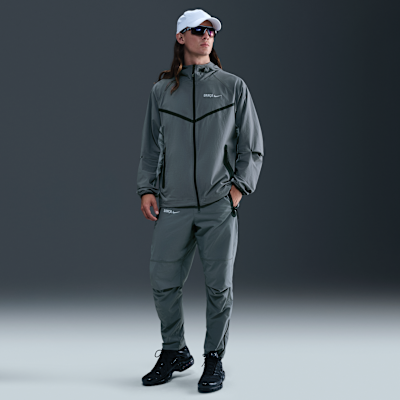 F.C. Barcelona Tech Nike Football Woven Trousers Smoke Grey/Light Smoke Grey/Light Smoke Grey