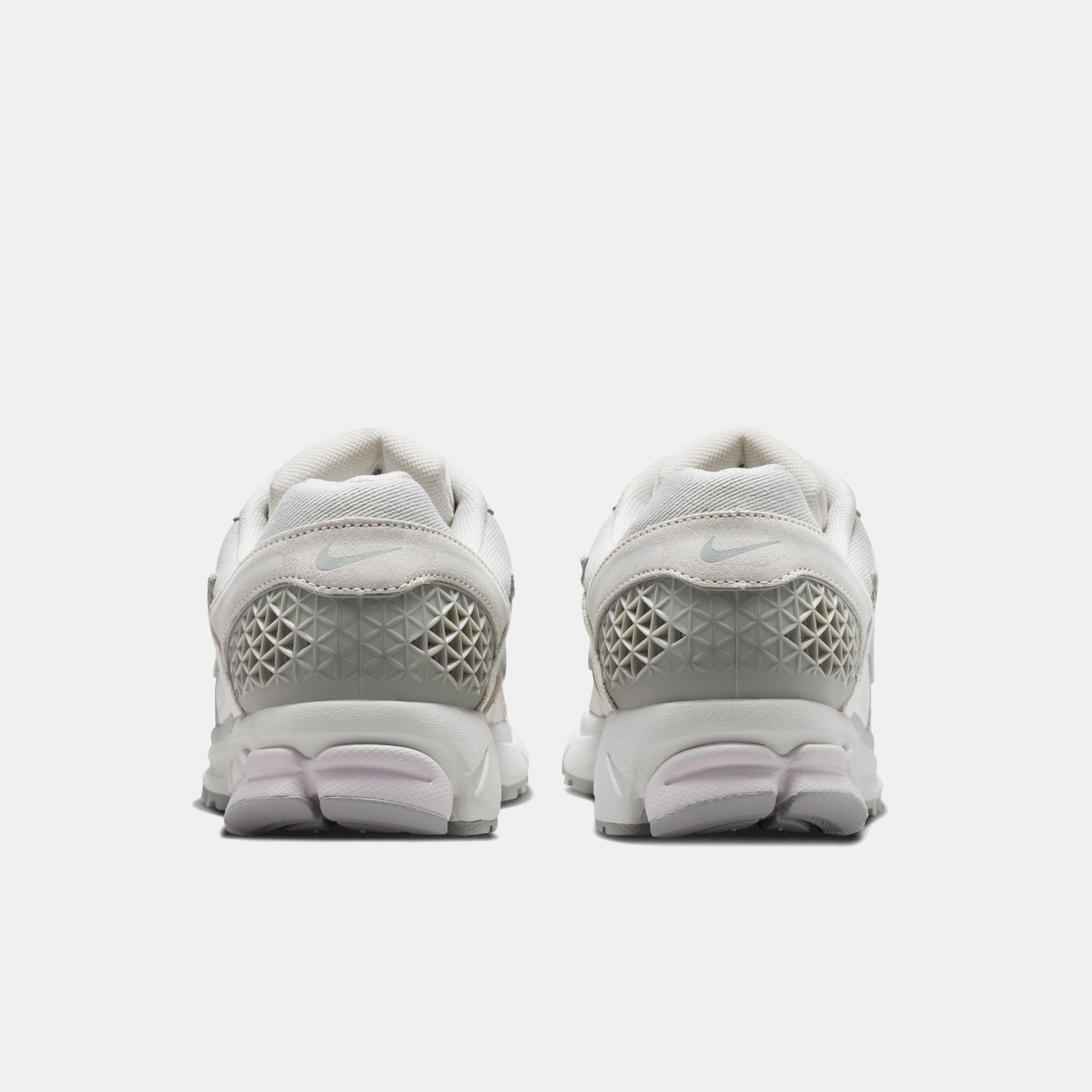 Nike Zoom Vomero 5 SE Vast Grey/Light Smoke Grey/Platinum Tint