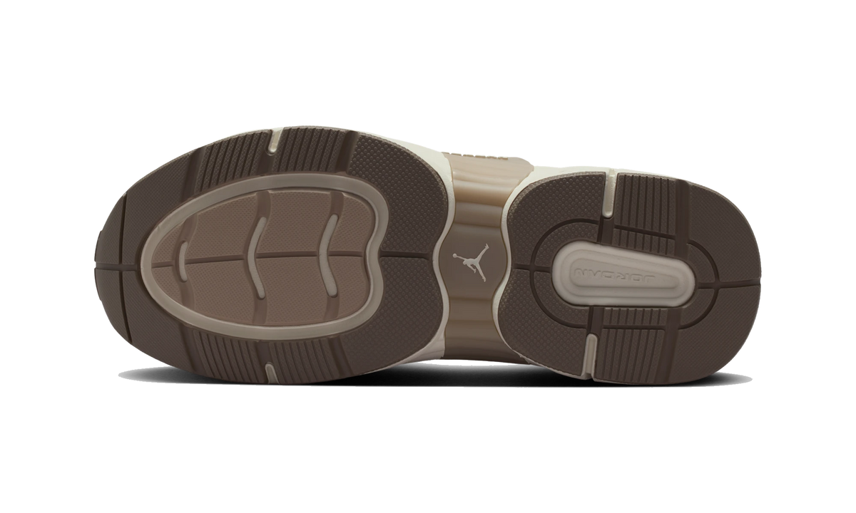 Air Jordan Trunner O/S Khaki Pale Ivory