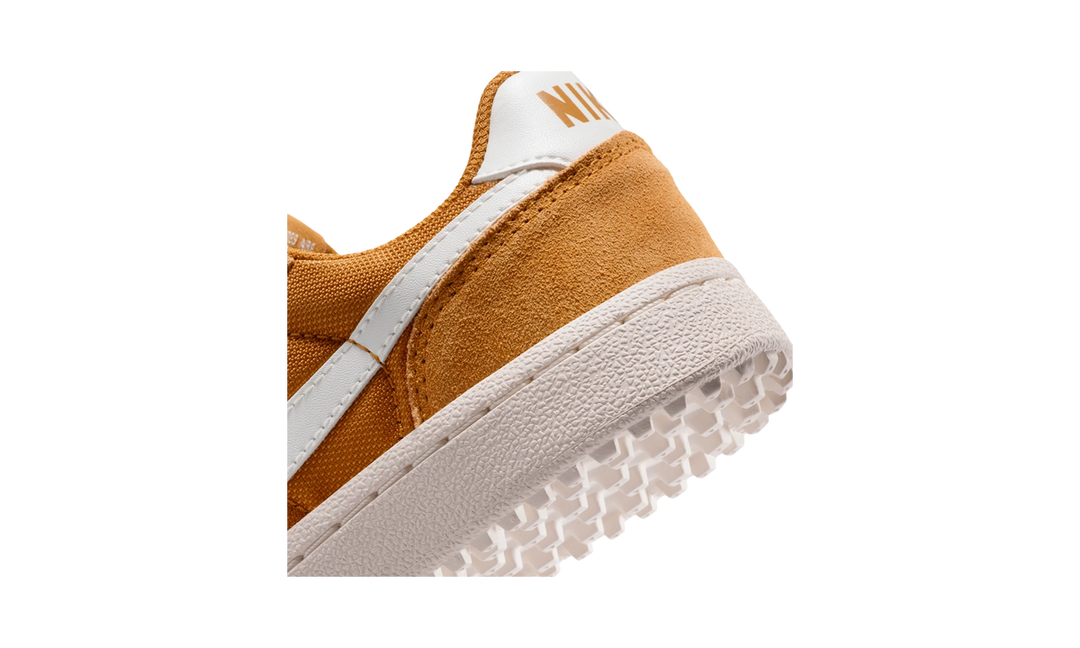 Nike Field General Desert Ochre/Desert Ochre/Sail/Sail