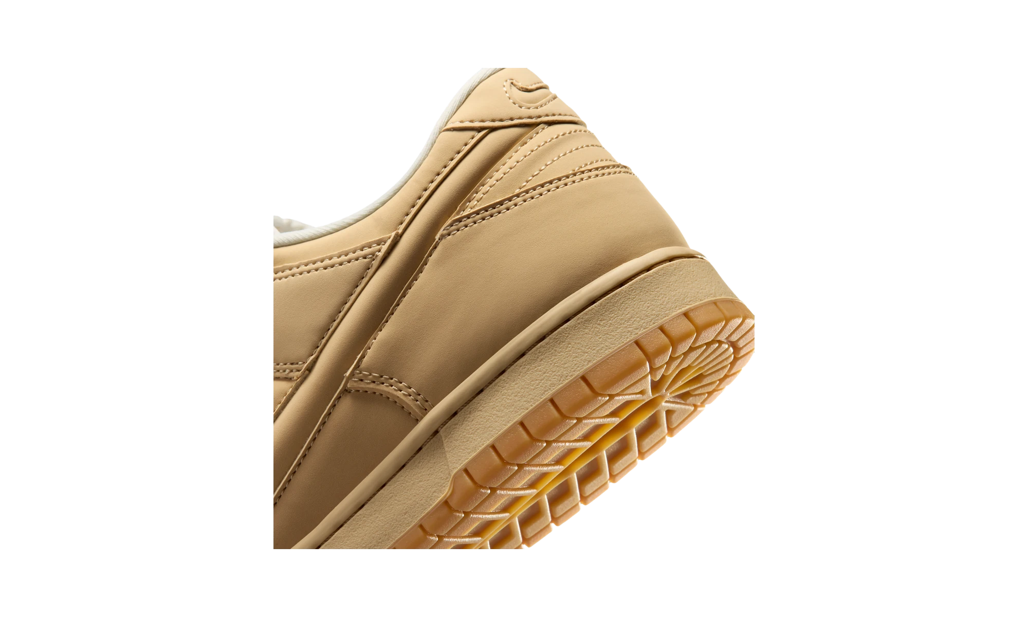 Nike Dunk Low Retro Premium Sesame/Pale Ivory/Sesame