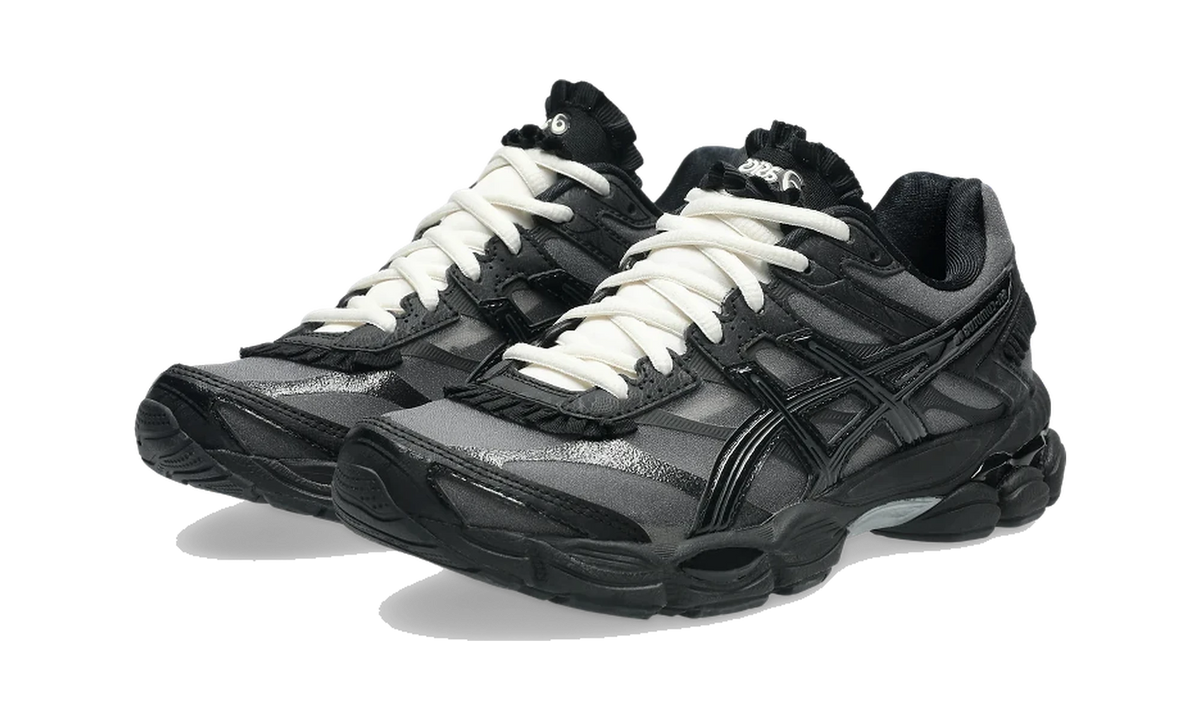 ASICS Gel Cumulus 16 Griff Black White