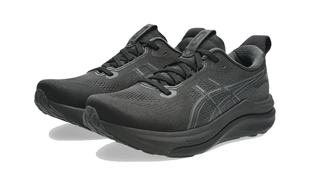 ASICS Gel-Kayano 33 Triple Black