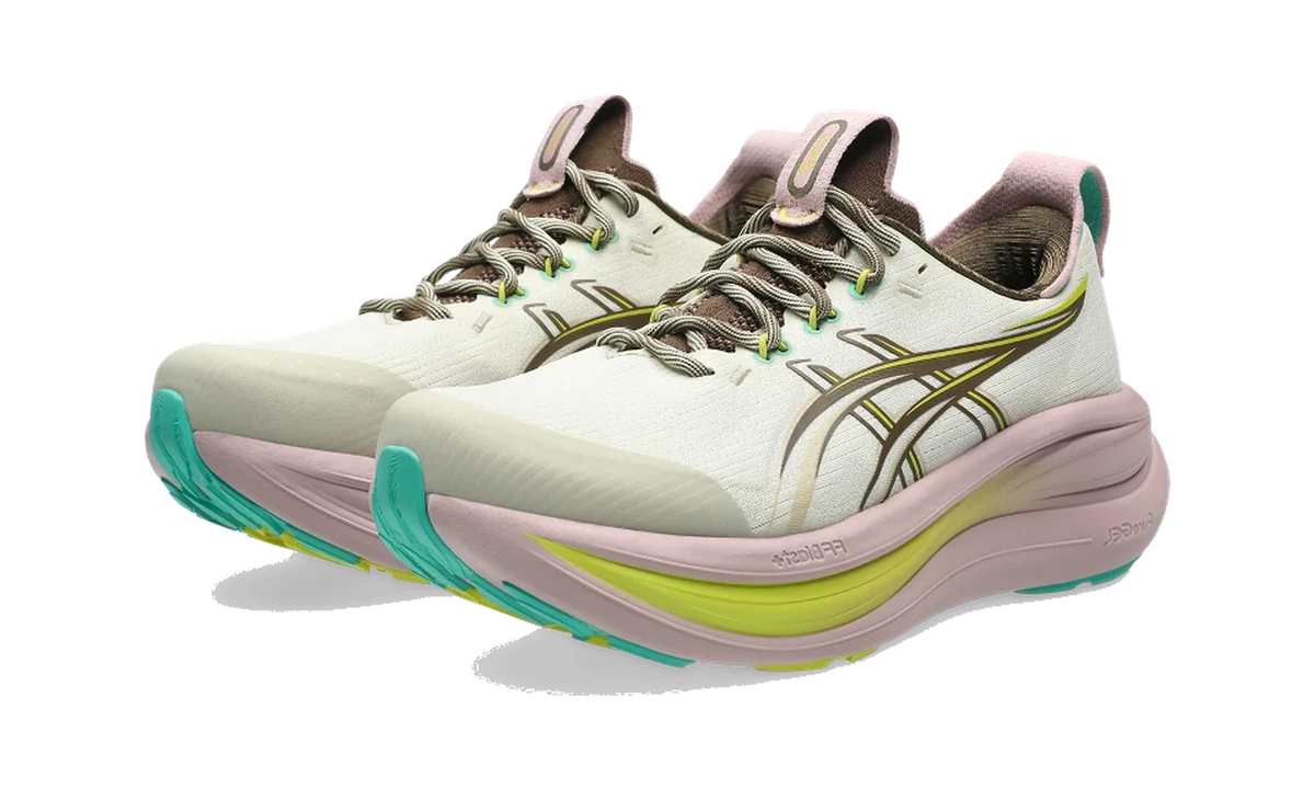 ASICS Gel-Nimbus 28 TR Light Dust Clay Canyon