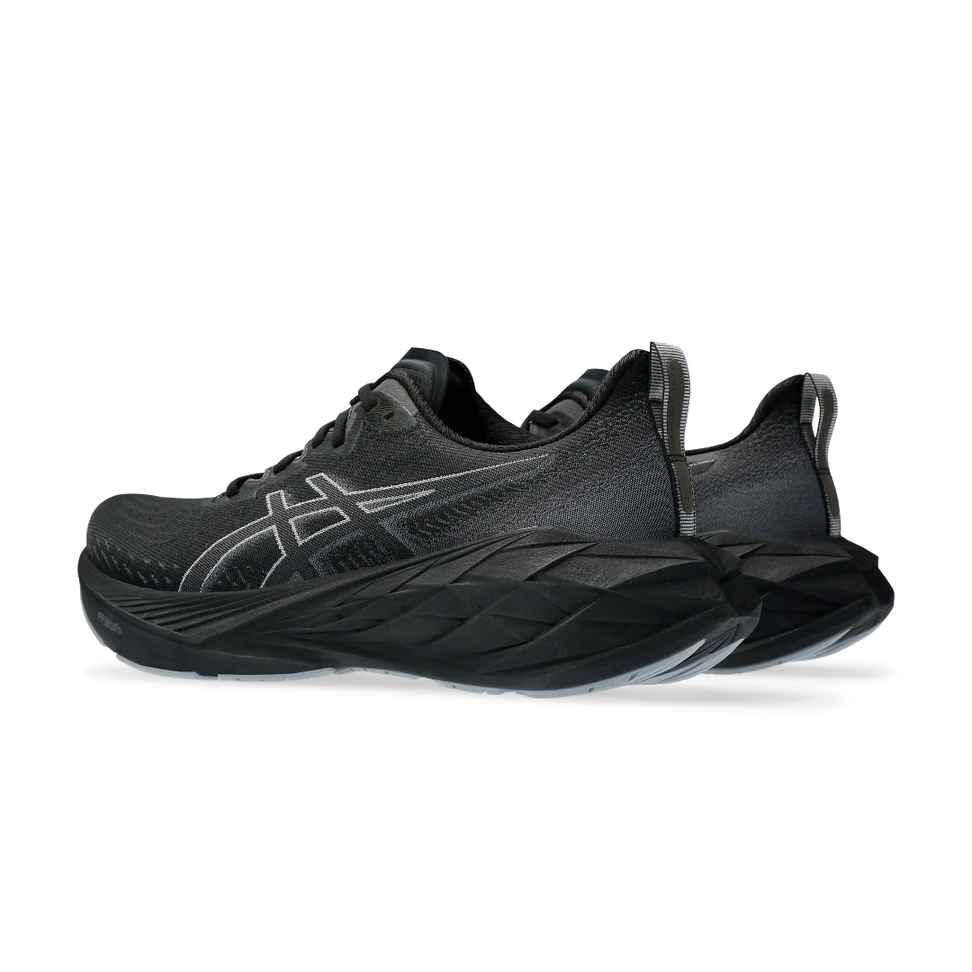 ASICS Novablast 4 Black Graphite Grey, Black/Graphite Grey (1011B693-002)