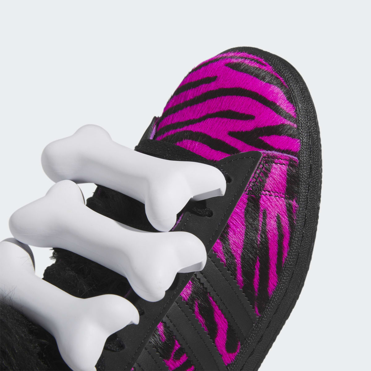 Adidas Campus 80s Jeremy Scott Bones Pink