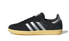 Adidas Samba OG Black Matte Silver, Core Black/Matte Silver/Almost Yellow F22 (IE8128)